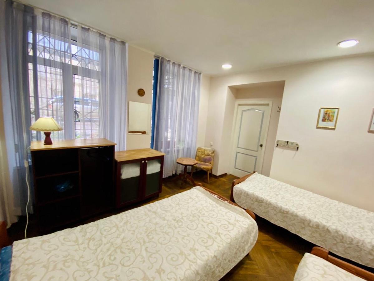 Tapki Hostel Odessa Zewnętrze zdjęcie
